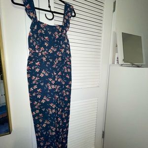 Liberty Love brand Navy Blue floral flowy jumpsuit sz L